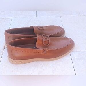 Valentino Garavani Loafers Men Tan